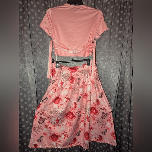 2 PC Skirt Set - Picture 3 of 12